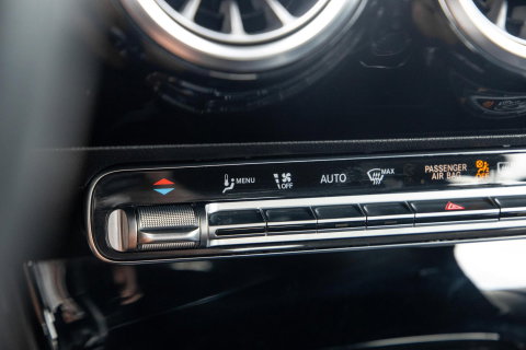 Mercedes-Benz CLA Shooting Brake 250 e Business Solution CARPLAY / TREKHAAK / AMBIENT LIGHTING / CAMERA