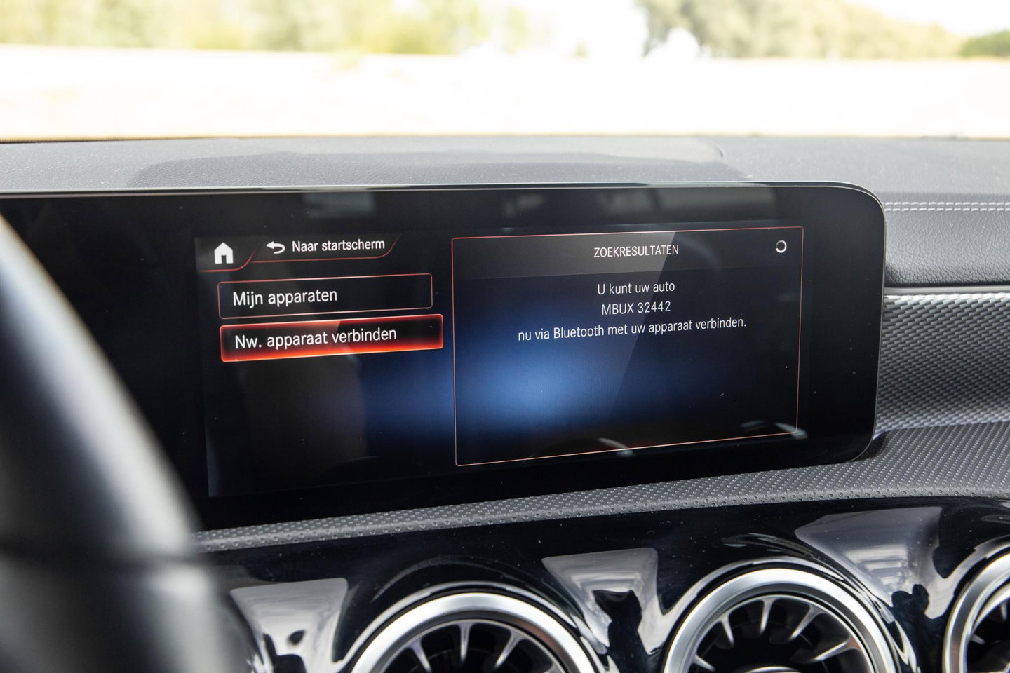 Mercedes-Benz CLA Shooting Brake 250 e Business Solution CARPLAY / TREKHAAK / AMBIENT LIGHTING / CAMERA