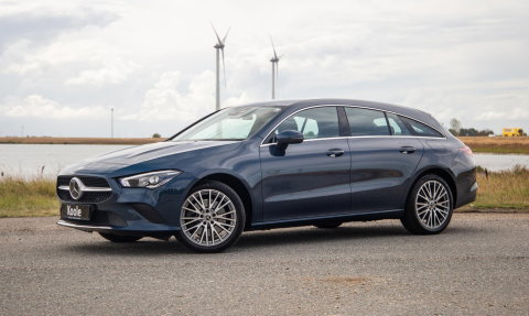 Mercedes-Benz CLA Shooting Brake 250 e Business Solution CARPLAY / TREKHAAK / AMBIENT LIGHTING / CAMERA