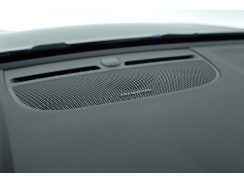Volvo XC40 1.5 T5 Plug-in hybrid Plus Dark | Trekhaak | 360 camera | Stoel + stuurverw. | Elek. stoelen |