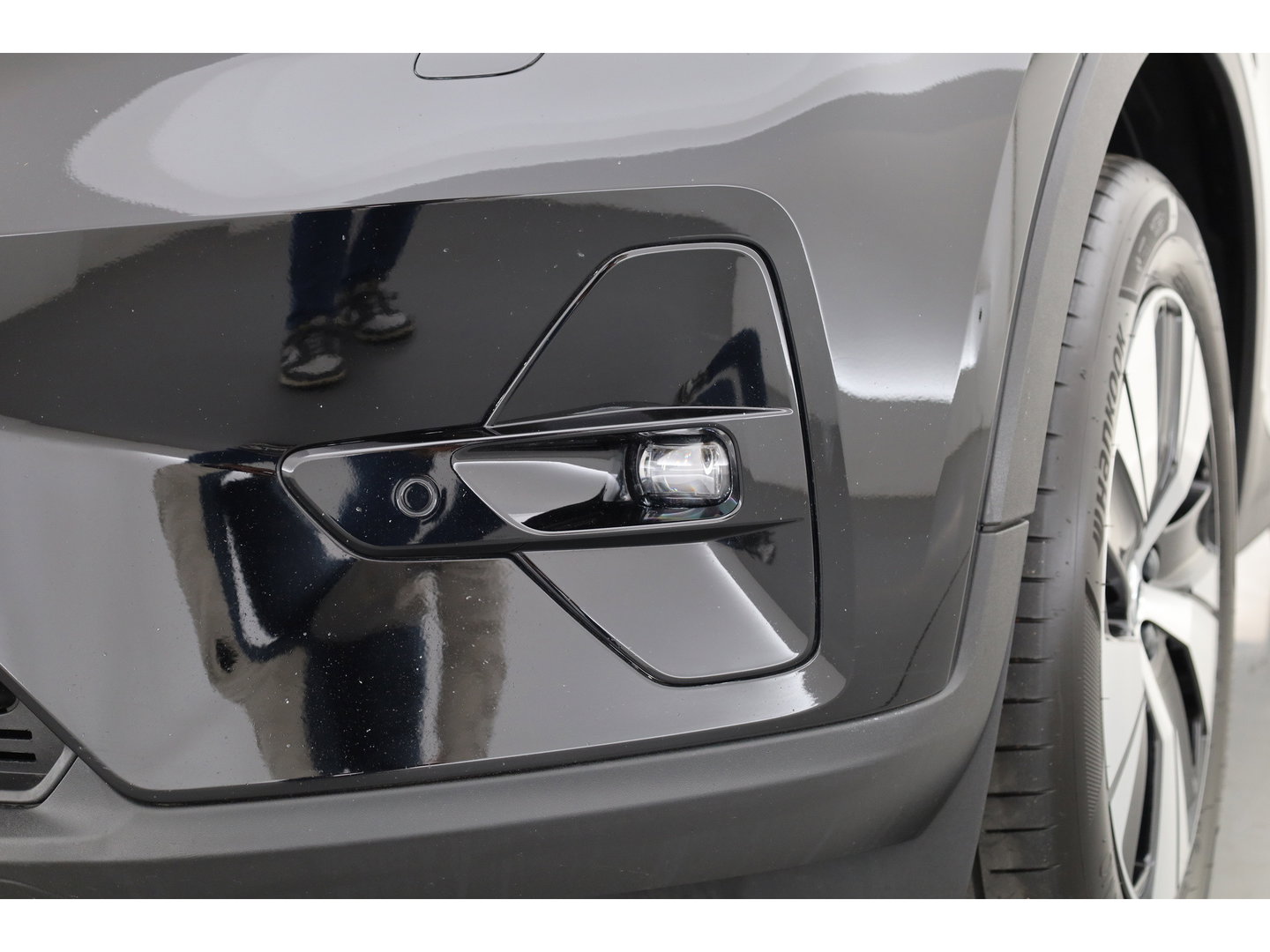 Volvo XC40 1.5 T5 Plug-in hybrid Plus Dark | Trekhaak | 360 camera | Stoel + stuurverw. | Elek. stoelen |