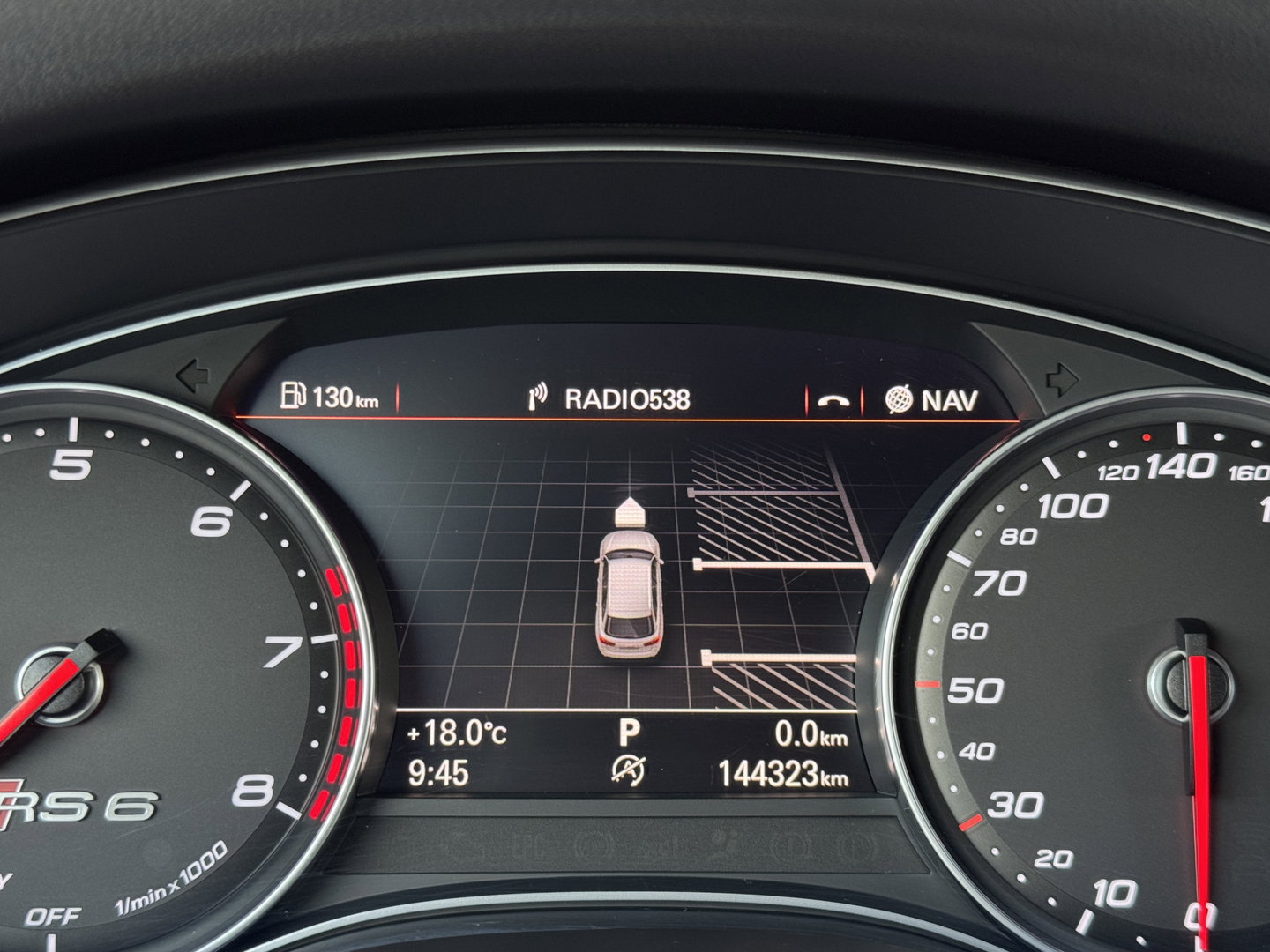 Audi A6 Avant 4.0 TFSI RS 6 quattro Pro Line Plus | Milltek | Keramisch | B&O Advanced | Dynamic Plus | Head-Up Display | Nightvision | Panoramadak | 360° Camera | Softclose | Leder | Keyless | DAB |