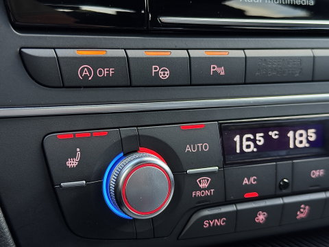 Audi A6 Avant 4.0 TFSI RS 6 quattro Pro Line Plus | Milltek | Keramisch | B&O Advanced | Dynamic Plus | Head-Up Display | Nightvision | Panoramadak | 360° Camera | Softclose | Leder | Keyless | DAB |