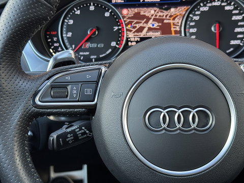 Audi A6 Avant 4.0 TFSI RS 6 quattro Pro Line Plus | Milltek | Keramisch | B&O Advanced | Dynamic Plus | Head-Up Display | Nightvision | Panoramadak | 360° Camera | Softclose | Leder | Keyless | DAB |