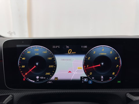 Mercedes-Benz A-Klasse 200 Business Solution AMG (INCL.BTW) Aut. *PANO | LEATHER-MICROFIBRE | FULL-LED | HEATED-SPORTSEATS | DIGI-COCKPIT | DAB+ | NAVI-FULLMAP | CAMERA | PRIVACYGLASS | SHIFTPADDLES | 18''ALU*