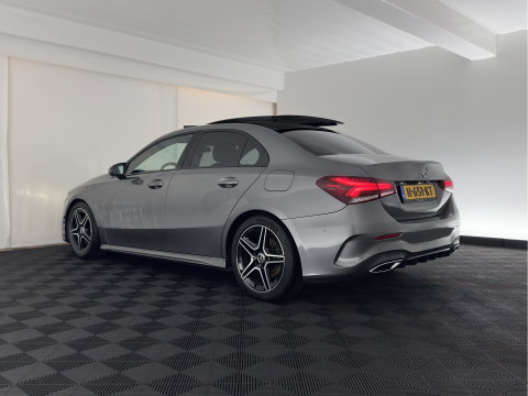 Mercedes-Benz A-Klasse 200 Business Solution AMG (INCL.BTW) Aut. *PANO | LEATHER-MICROFIBRE | FULL-LED | HEATED-SPORTSEATS | DIGI-COCKPIT | DAB+ | NAVI-FULLMAP | CAMERA | PRIVACYGLASS | SHIFTPADDLES | 18''ALU*