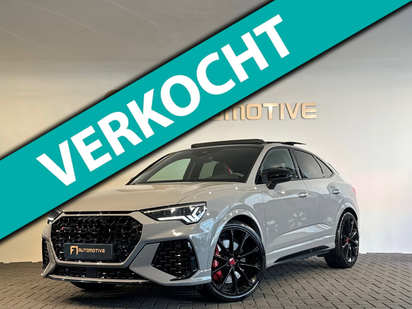 Audi RSQ3 Sportback 2.5 TFSI Pano|RS Seat|Trekhaak|Sfeer|VOL