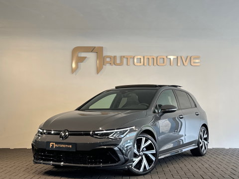 Volkswagen Golf 1.5 eTSI R-Line Pano|Sfeer|Camera|CarPlay