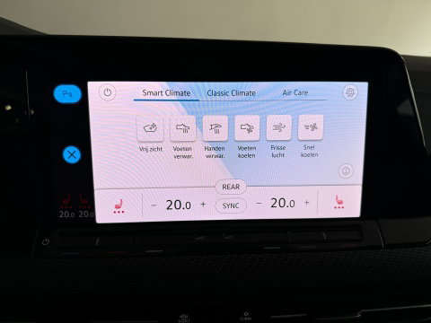 Volkswagen Golf 1.5 eTSI R-Line Pano|Sfeer|Camera|CarPlay