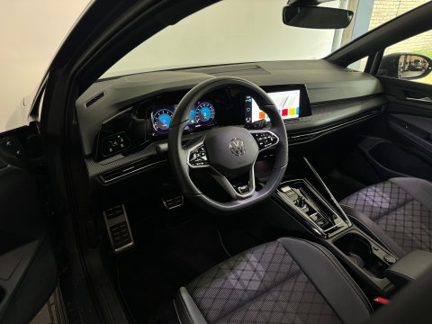 Volkswagen Golf 1.5 eTSI R-Line Pano|Sfeer|Camera|CarPlay