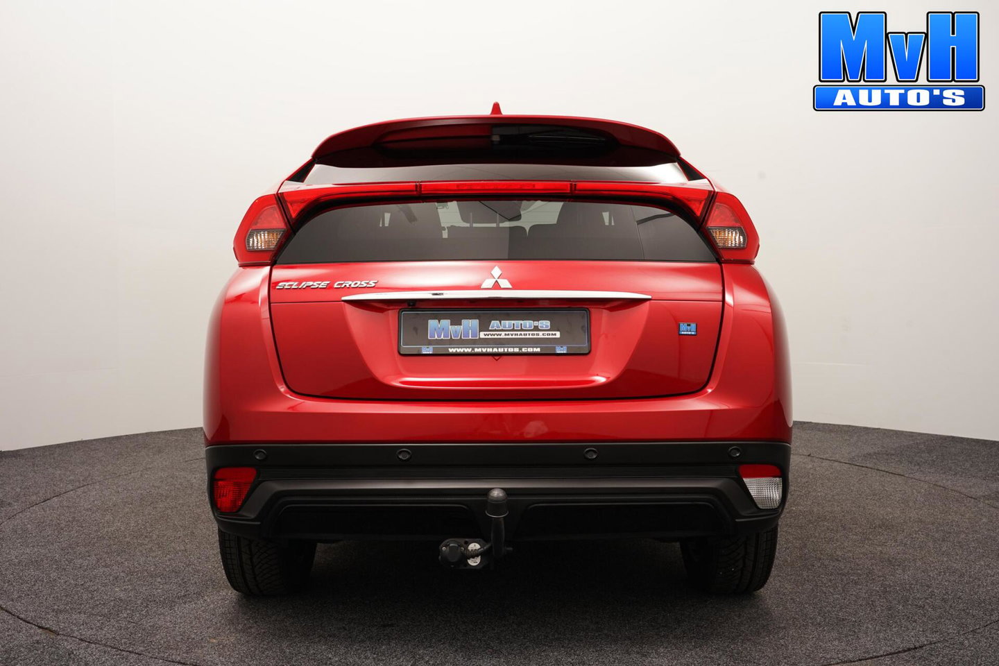 Mitsubishi Eclipse Cross 1.5 DI-T Black Edition|360°CAM|TREKH