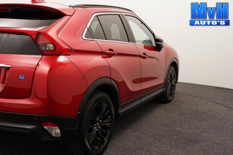 Mitsubishi Eclipse Cross 1.5 DI-T Black Edition|360°CAM|TREKH