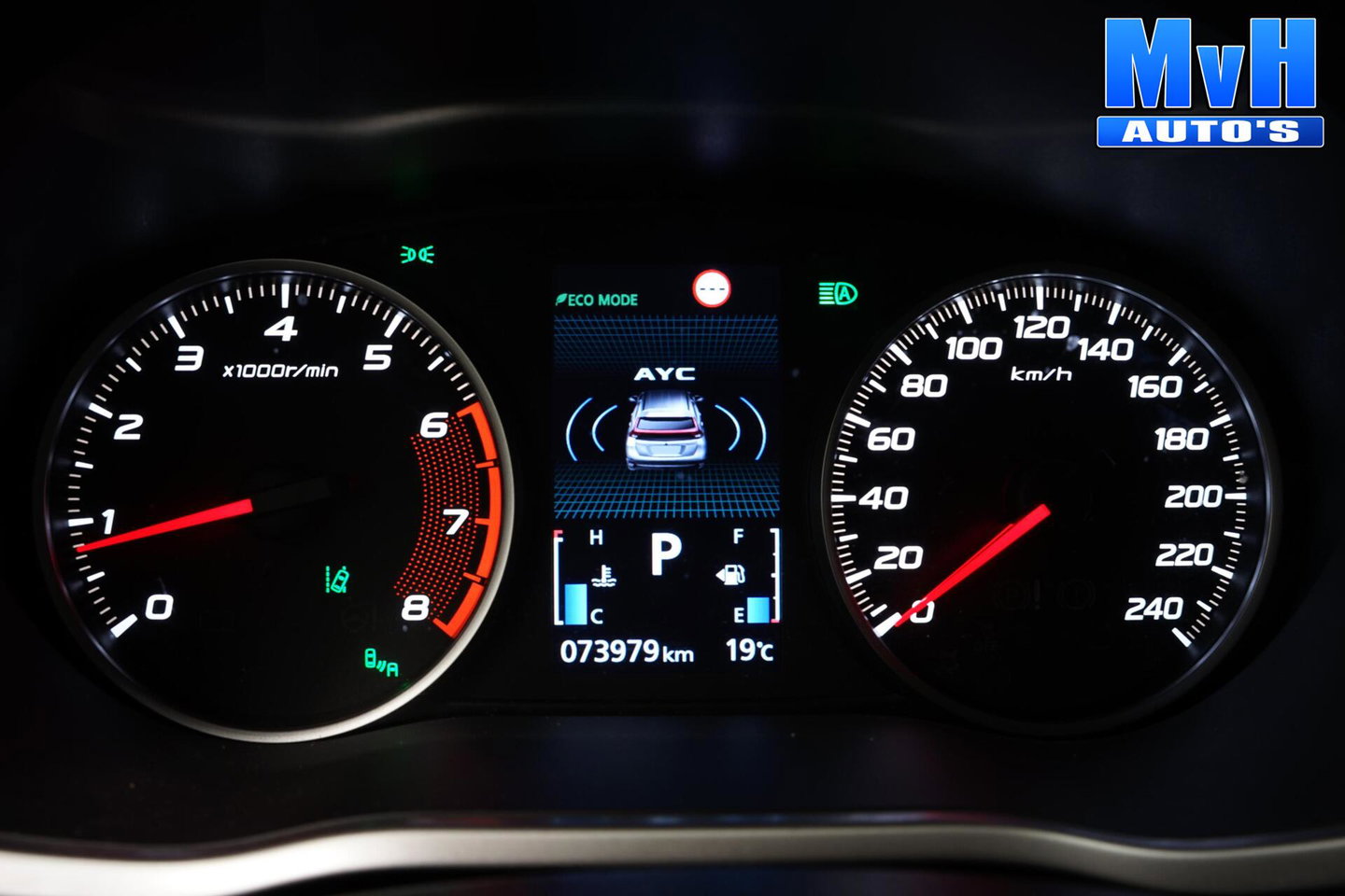 Mitsubishi Eclipse Cross 1.5 DI-T Black Edition|360°CAM|TREKH