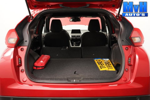 Mitsubishi Eclipse Cross 1.5 DI-T Black Edition|360°CAM|TREKH