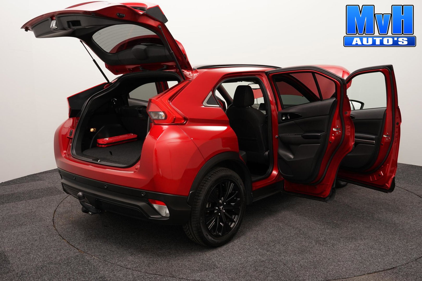 Mitsubishi Eclipse Cross 1.5 DI-T Black Edition|360°CAM|TREKH