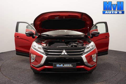 Mitsubishi Eclipse Cross 1.5 DI-T Black Edition|360°CAM|TREKH