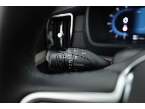 Volvo XC90 2.0 T8 Plug-in hybrid AWD Ultra Bright | Pano | MY26 | 360 Cam | Trekhaak | Stoelvent. | H&K Audio | HUD |