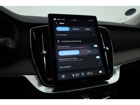 Volvo XC90 2.0 T8 Plug-in hybrid AWD Ultra Bright | Pano | MY26 | 360 Cam | Trekhaak | Stoelvent. | H&K Audio | HUD |