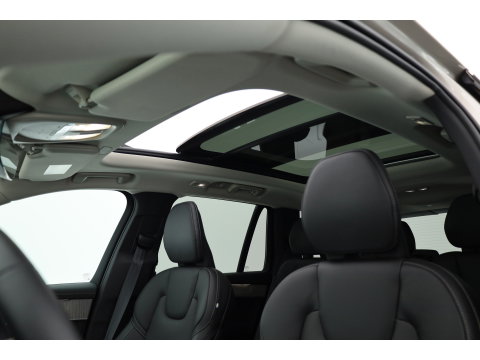 Volvo XC90 2.0 T8 Plug-in hybrid AWD Ultra Bright | Pano | MY26 | 360 Cam | Trekhaak | Stoelvent. | H&K Audio | HUD |