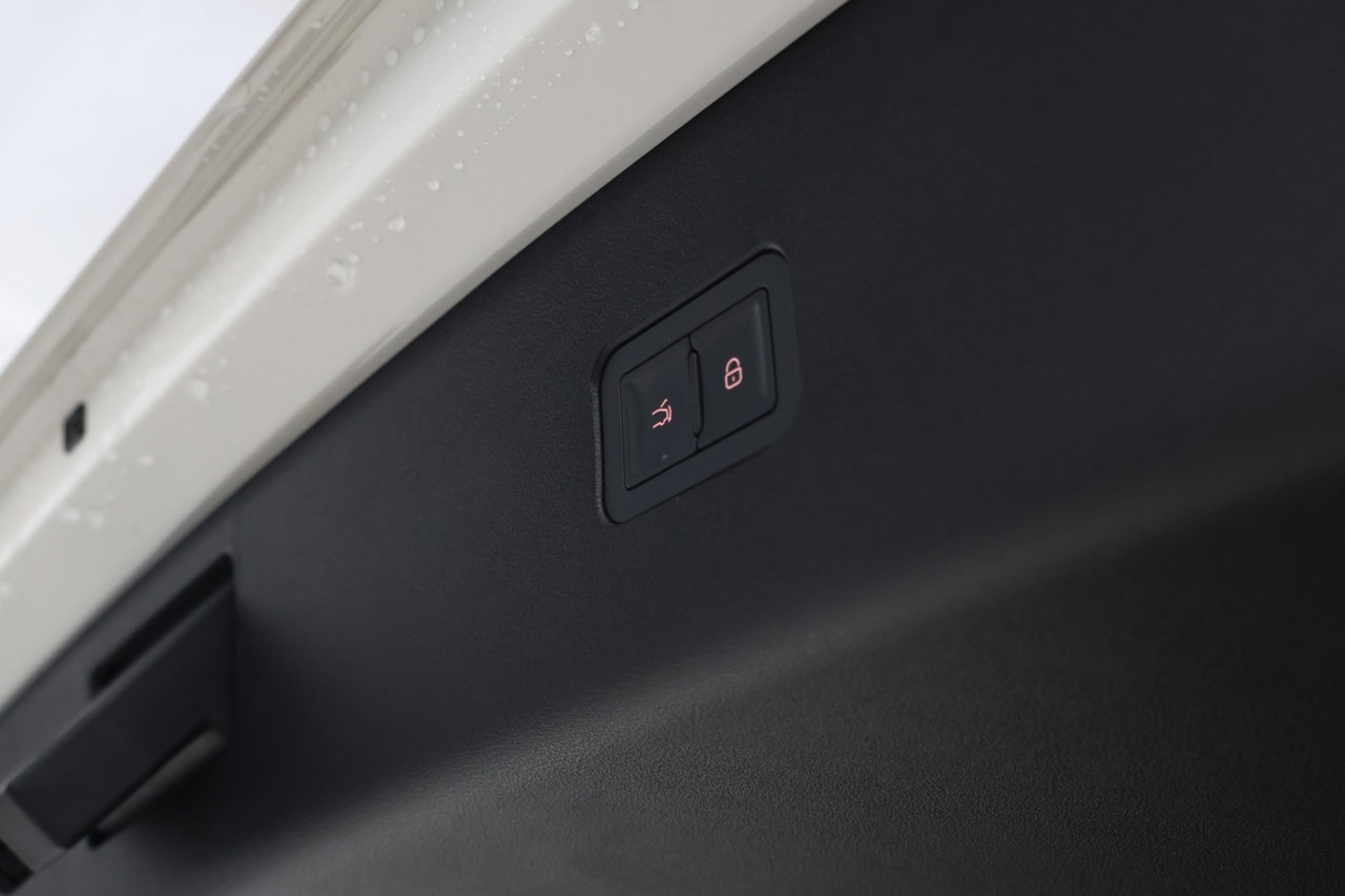 BYD SEAL