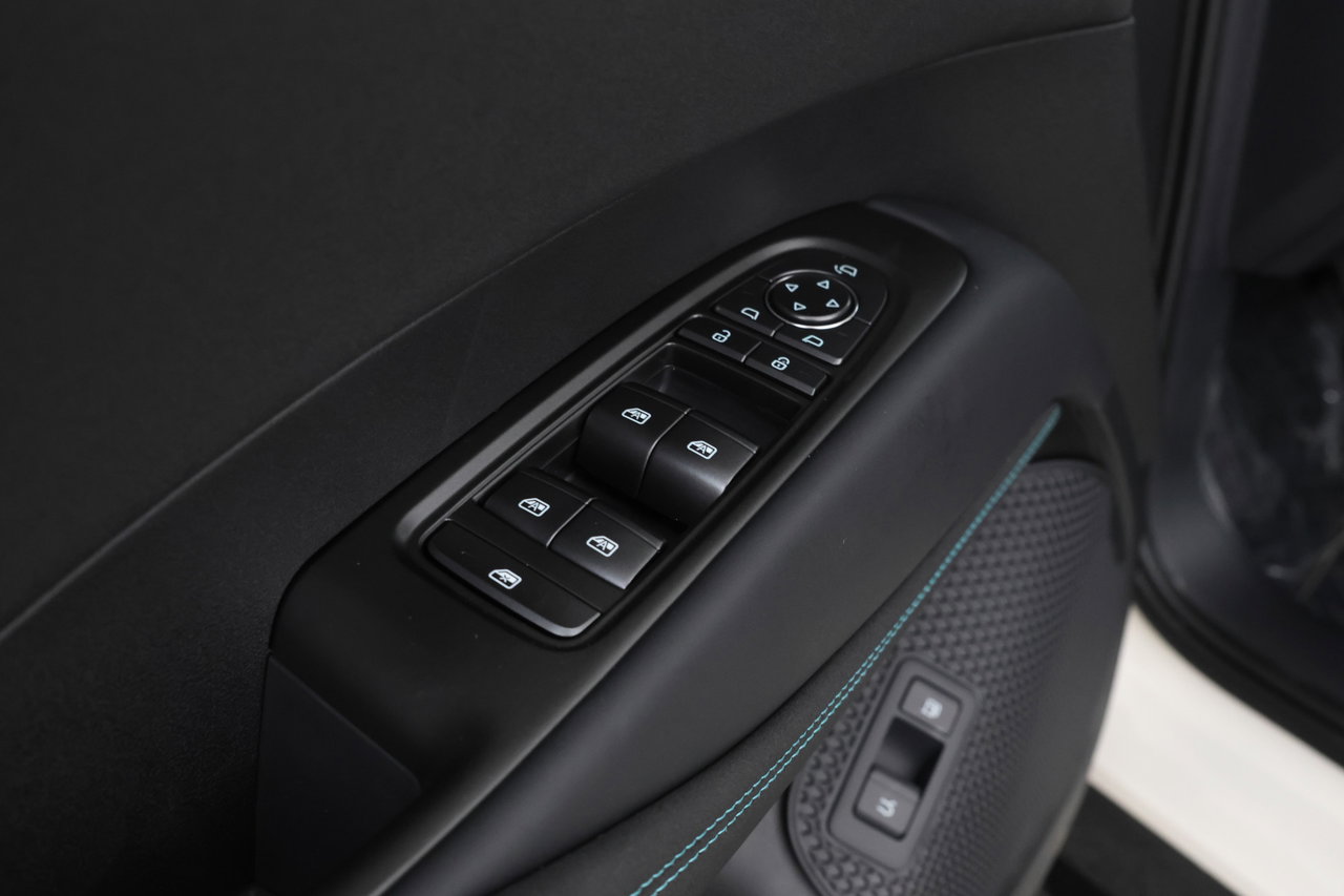 BYD SEAL