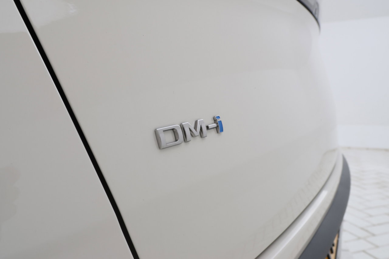 BYD SEAL