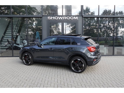 Audi Q2 35 TFSI S 2X S-LINE Edition PANO KEYLESS MATRIX