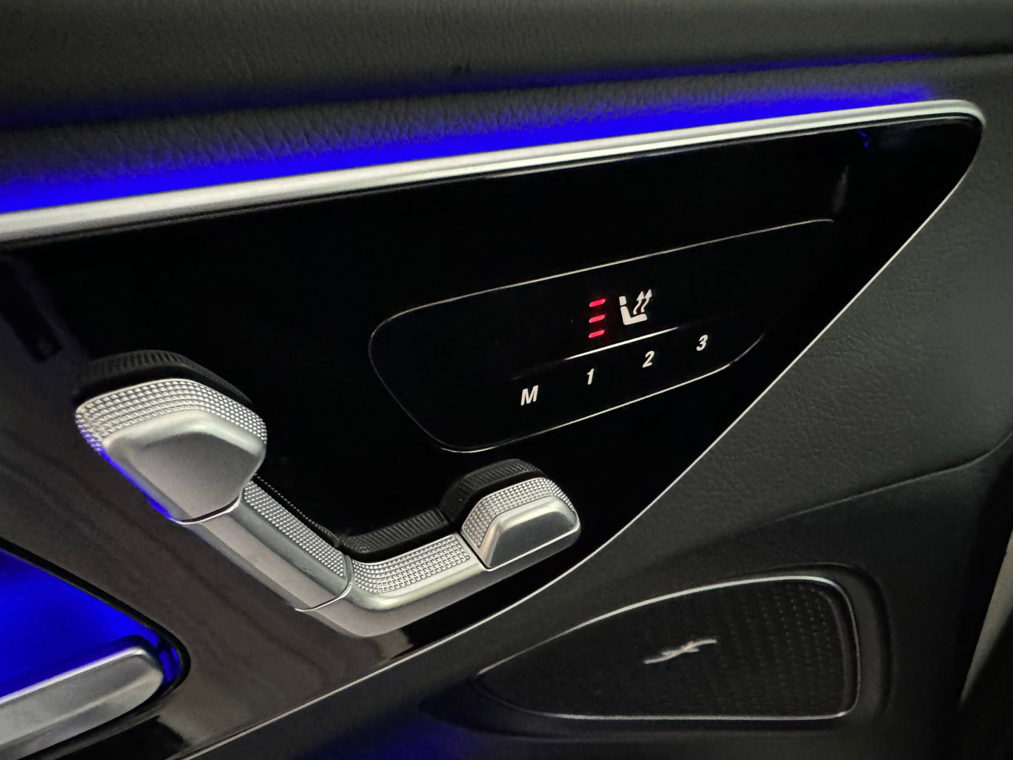 Mercedes-Benz C-Klasse 300 4MATIC AMG Line Memory|Burmeister|Memory|Stoelverwarming