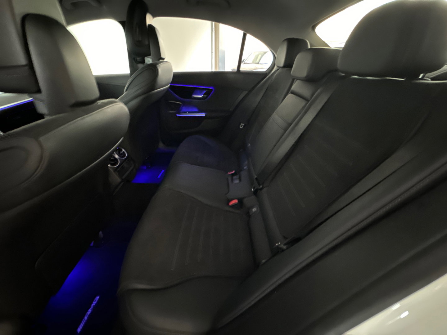 Mercedes-Benz C-Klasse 300 4MATIC AMG Line Memory|Burmeister|Memory|Stoelverwarming