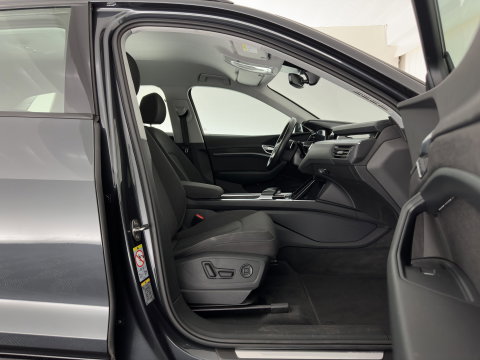 Audi e-tron 55 quattro Advanced edition 95 kWh [3-Fase-11kW] (INCL-BTW) Aut.*FULL-LED | DIGI-COCKPIT | KEYLESS | MEMORY-PACK | CAMERA | NAVI-FULLMAP | SHIFTPADDLES | DAB+ | HEATED-COMFORTSEATS | CRUISE | DRIVE-SELECT | 20''ALU*