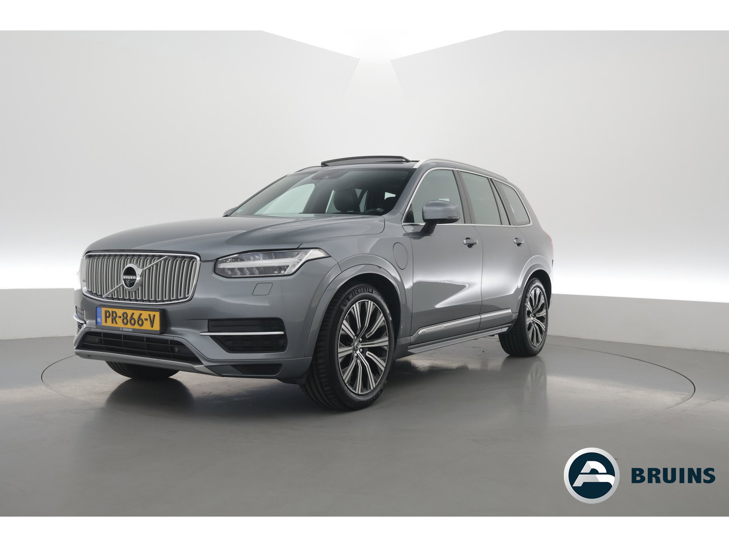 Volvo XC90 2.0 T8 Twin Engine AWD Inscription Full option | Luchtvering | B&W audio | Massage |  360 cam | HUD | Trekhaak |