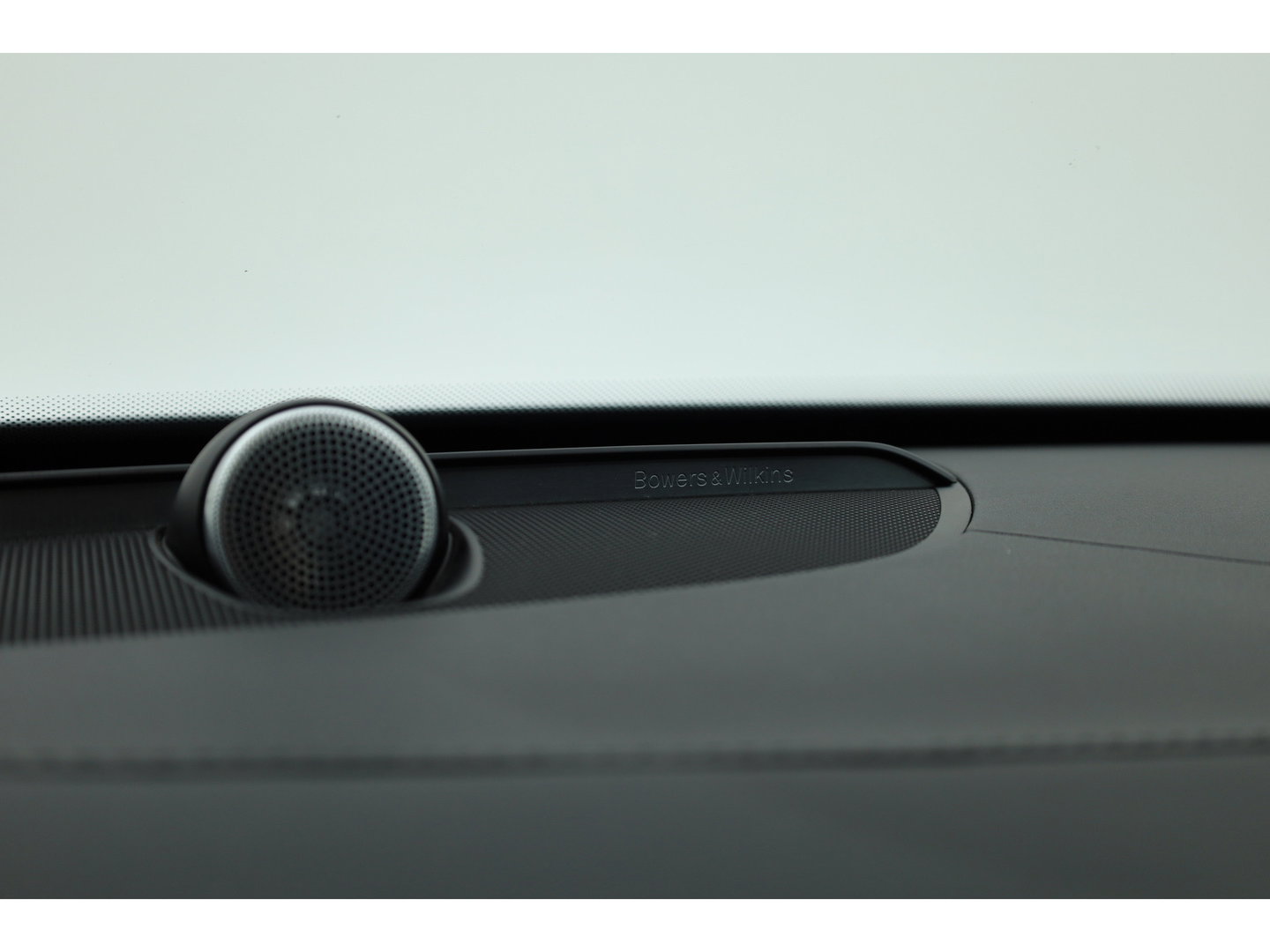 Volvo XC90 2.0 T8 Twin Engine AWD Inscription Full option | Luchtvering | B&W audio | Massage |  360 cam | HUD | Trekhaak |