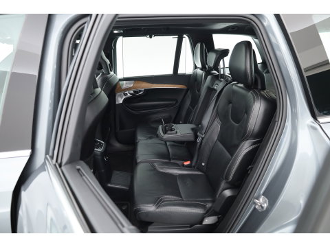 Volvo XC90 2.0 T8 Twin Engine AWD Inscription Full option | Luchtvering | B&W audio | Massage |  360 cam | HUD | Trekhaak |