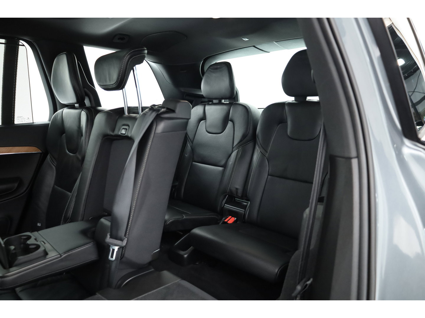 Volvo XC90 2.0 T8 Twin Engine AWD Inscription Full option | Luchtvering | B&W audio | Massage |  360 cam | HUD | Trekhaak |