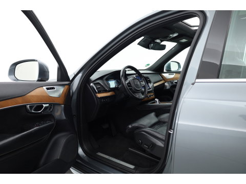 Volvo XC90 2.0 T8 Twin Engine AWD Inscription Full option | Luchtvering | B&W audio | Massage |  360 cam | HUD | Trekhaak |