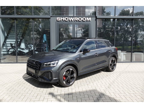 Audi Q2 35 TFSI S 2X S-LINE Edition PANO KEYLESS MATRIX