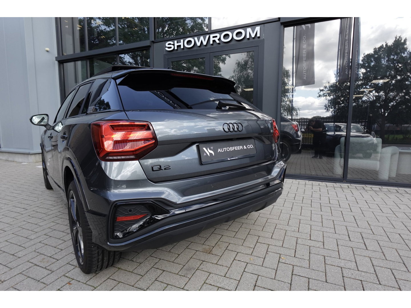 Audi Q2 35 TFSI S 2X S-LINE Edition PANO KEYLESS MATRIX