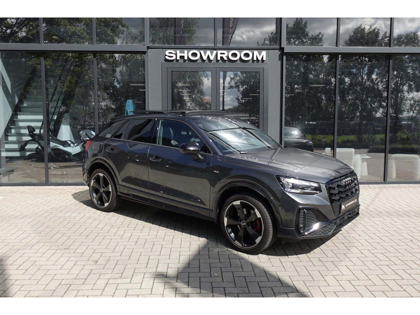 Audi Q2 35 TFSI S 2X S-LINE Edition PANO KEYLESS MATRIX