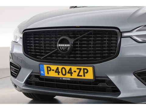 Volvo XC60 2.0 T8 390 PK Twin Engine AWD R-Design | Luchtvering | Heico | Acantara | Trekhaak | HUD | 360 camera | BTW |