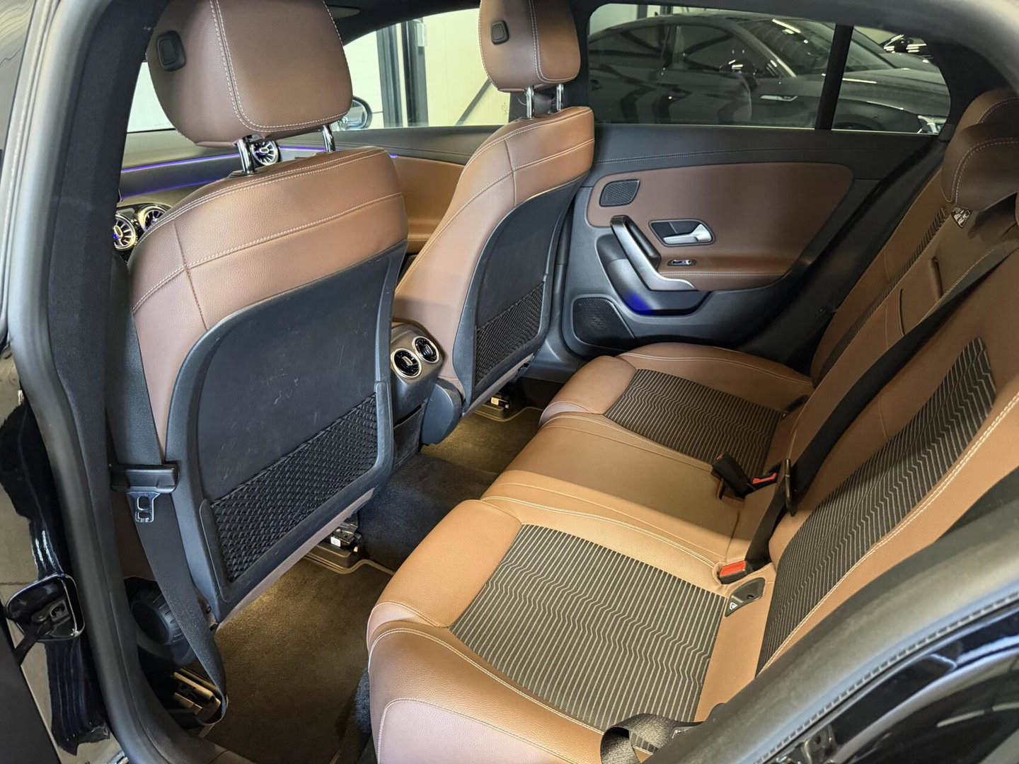 Mercedes-Benz CLA Shooting Brake 200 Pano Sfeer Trekhaak