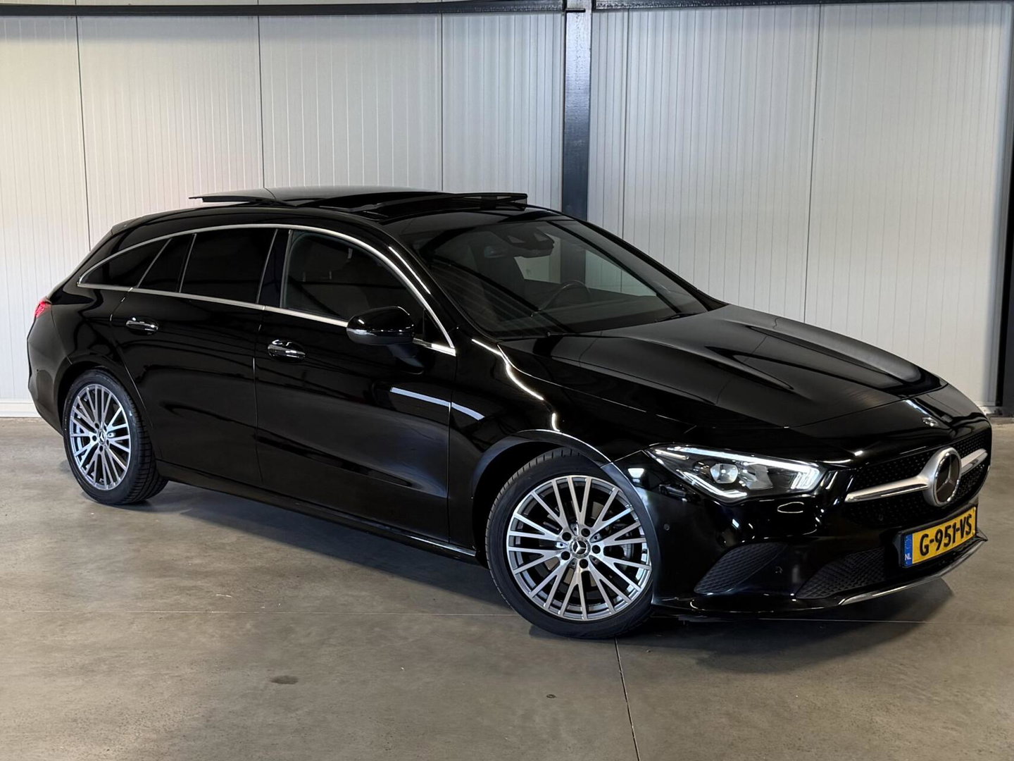 Mercedes-Benz CLA Shooting Brake 200 Pano Sfeer Trekhaak
