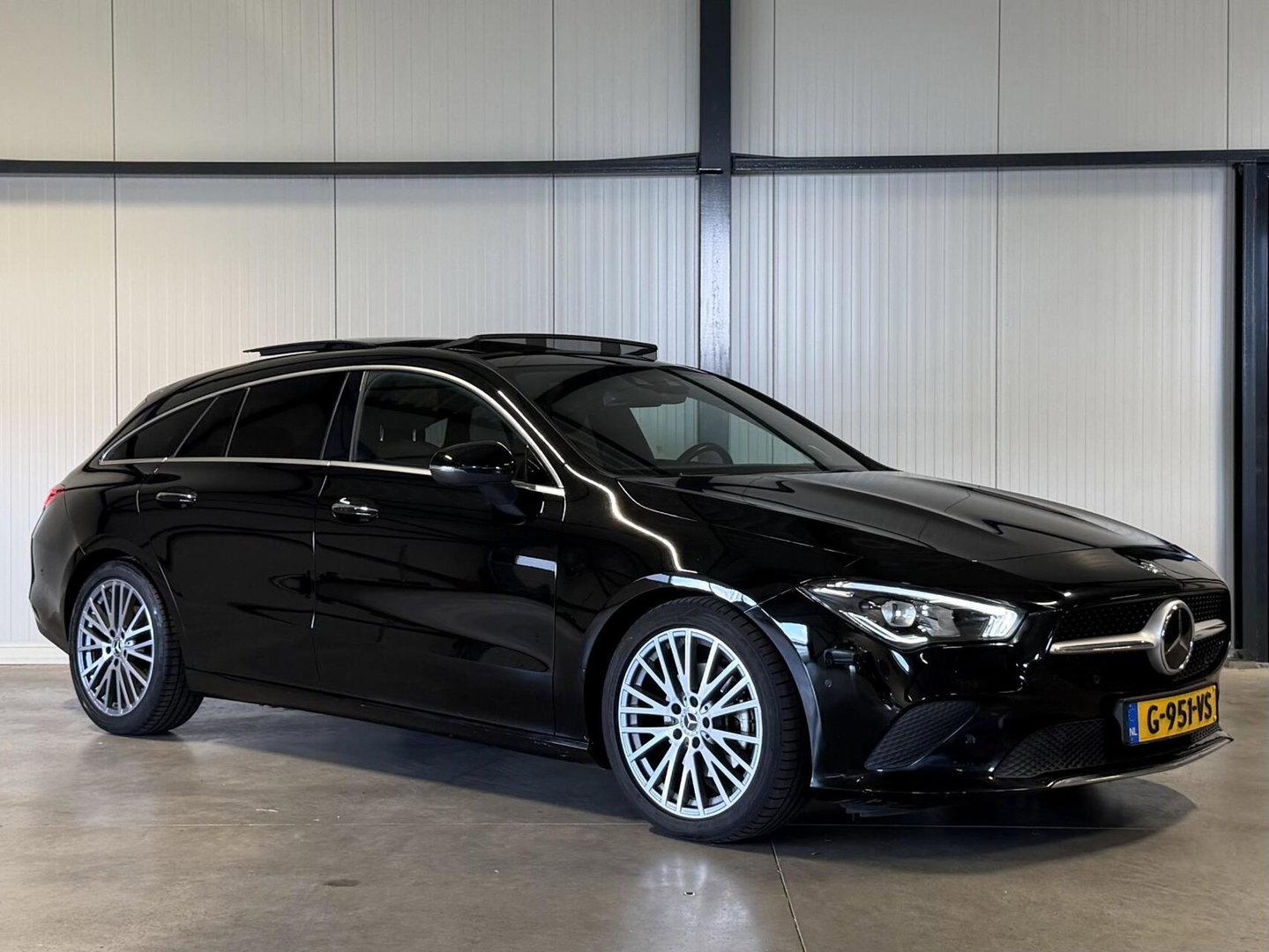 Mercedes-Benz CLA Shooting Brake 200 Pano Sfeer Trekhaak
