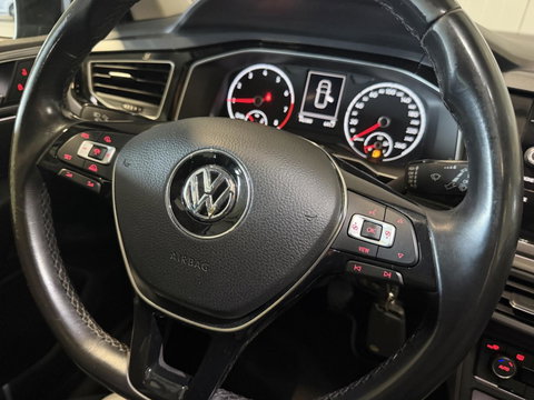 Volkswagen Polo 1.0 TSI R-line Pano Camera Beats Trekhaak