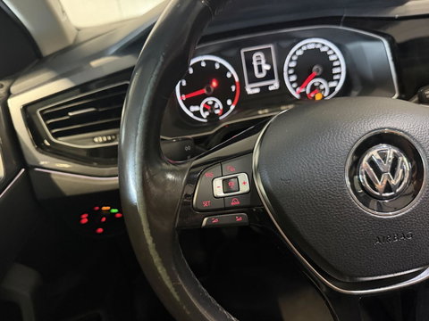 Volkswagen Polo 1.0 TSI R-line Pano Camera Beats Trekhaak