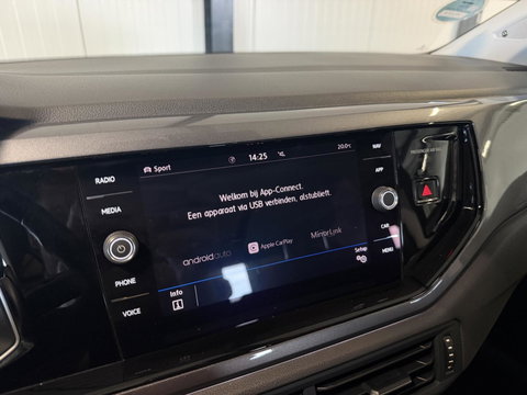 Volkswagen Polo 1.0 TSI R-line Pano Camera Beats Trekhaak