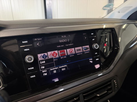 Volkswagen Polo 1.0 TSI R-line Pano Camera Beats Trekhaak