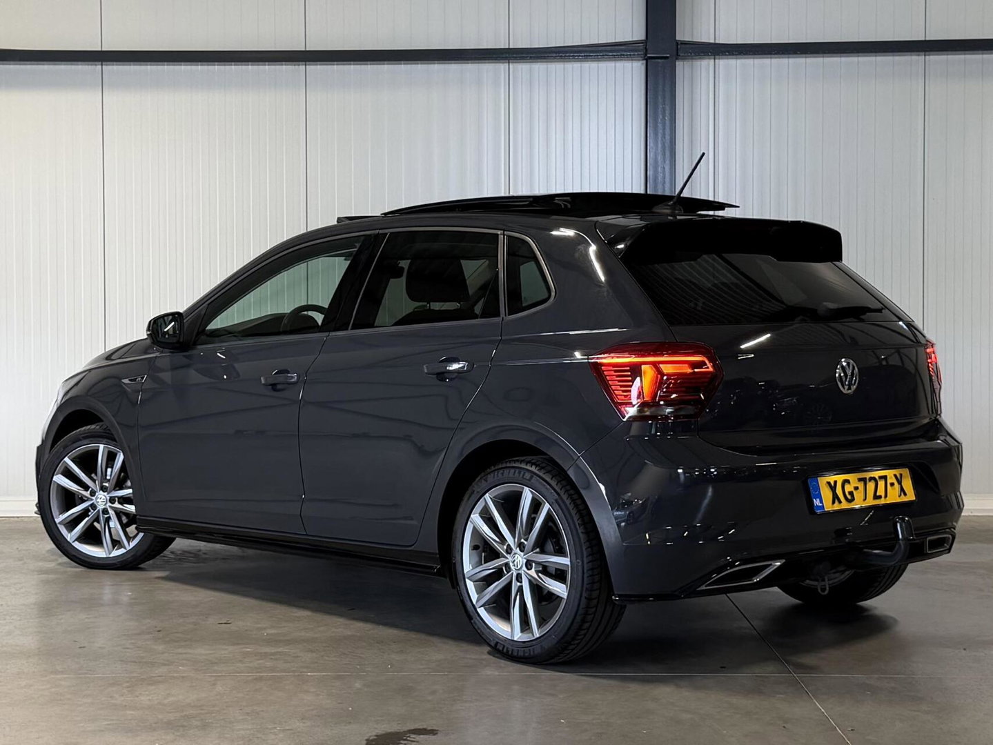 Volkswagen Polo 1.0 TSI R-line Pano Camera Beats Trekhaak