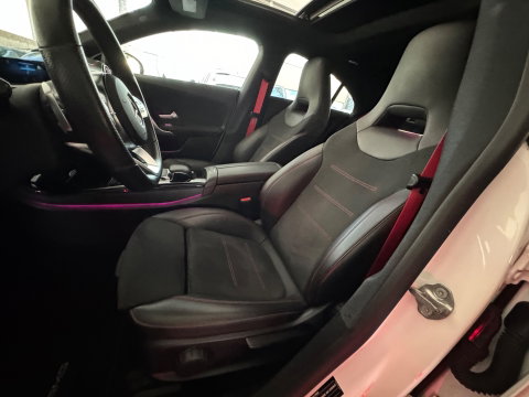 Mercedes-Benz CLA-Klasse 180 AMG Pano|Sfeer|Stoelverwarming|Lane|Cruise