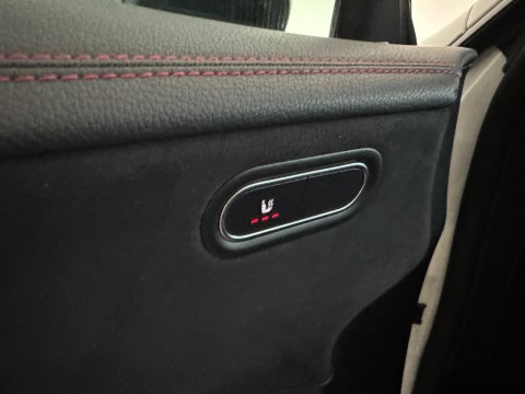 Mercedes-Benz CLA-Klasse 180 AMG Pano|Sfeer|Stoelverwarming|Lane|Cruise
