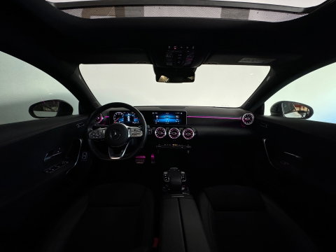 Mercedes-Benz CLA-Klasse 180 AMG Pano|Sfeer|Stoelverwarming|Lane|Cruise
